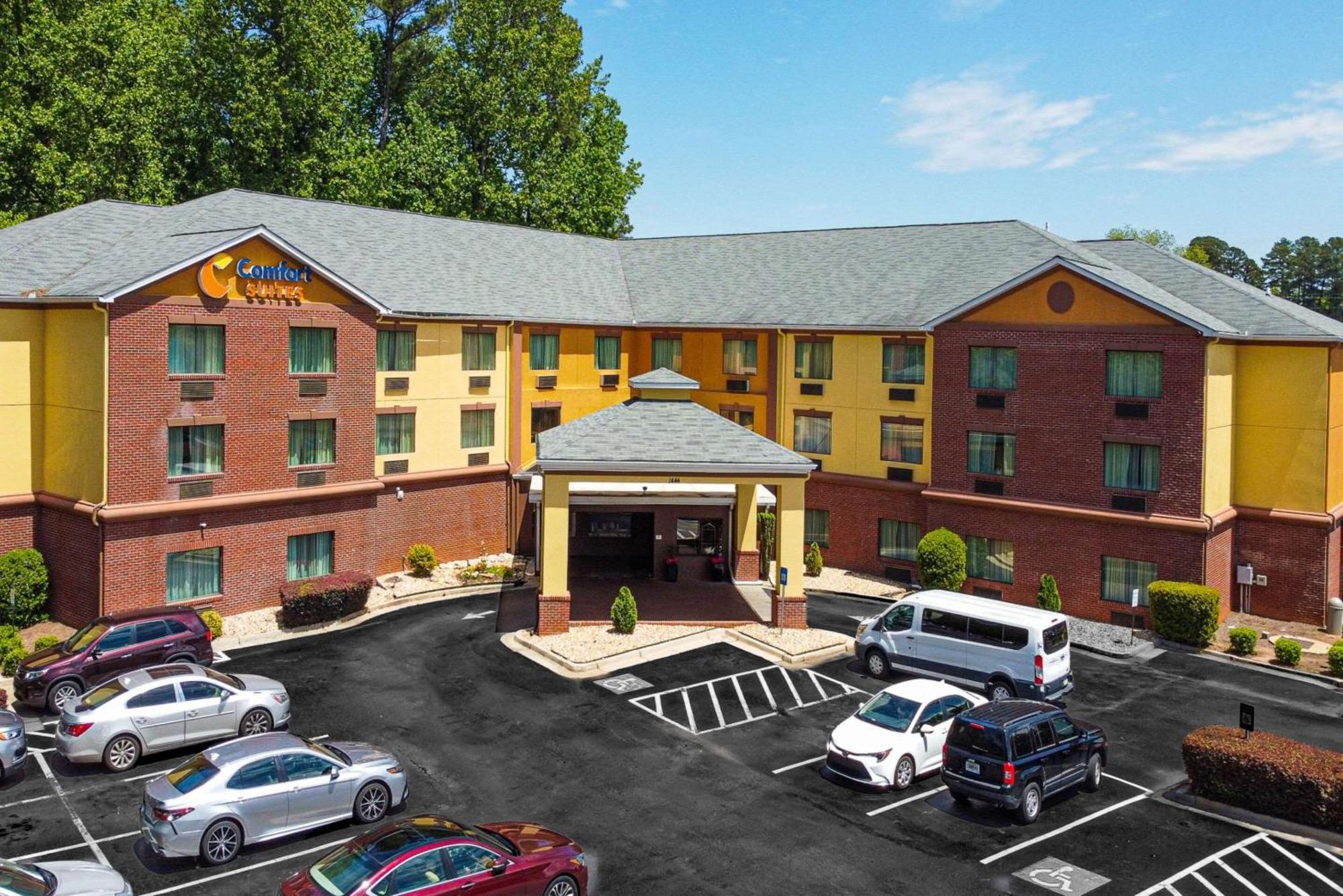 Comfort Suites Morrow- Atlanta South Exterior photo